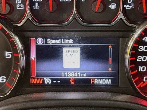 Used 2016 GMC Yukon SLT w/ Open Road Package AWD/4WD image 12