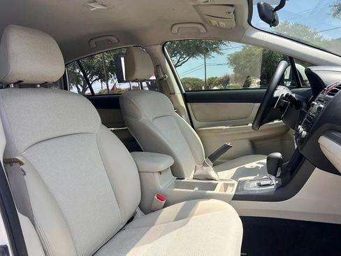 Used 2014 Subaru Crosstrek 2.0i Premium AWD/4WD image 29