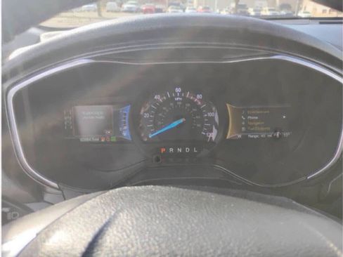 Used 2020 Ford Fusion Titanium FWD image 14