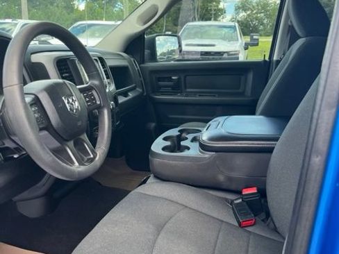 Used 2022 RAM 1500 Tradesman w/ Tradesman SXT Package RWD image 12