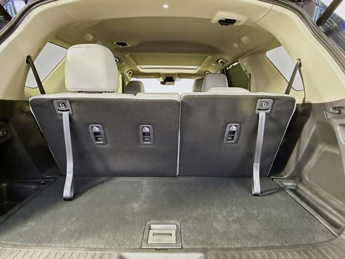 Used 2025 Honda Pilot Elite image 27