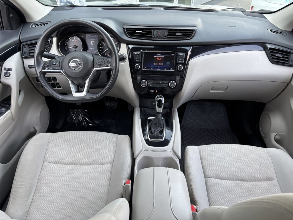 Used 2019 Nissan Rogue Sport SV AWD/4WD image 20