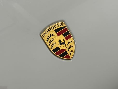 Certified 2021 Porsche Macan Turbo AWD/4WD image 71