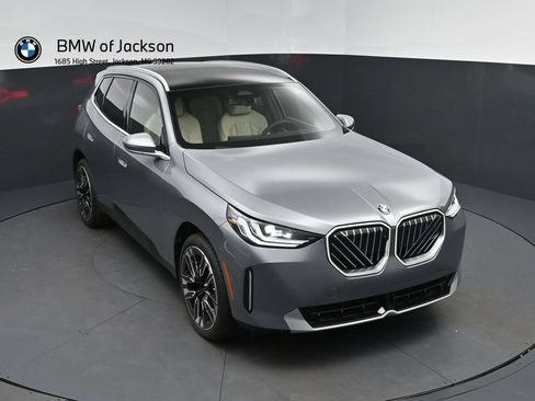 New 2026 BMW X3 xDrive30i w/ Premium Package AWD/4WD image 1