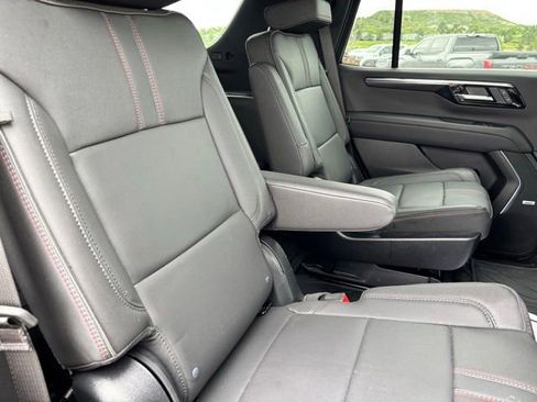 Used 2025 Chevrolet Tahoe RST w/ Comfort Package AWD/4WD image 22