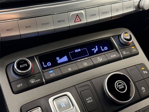 Used 2022 Hyundai Palisade Calligraphy FWD image 26