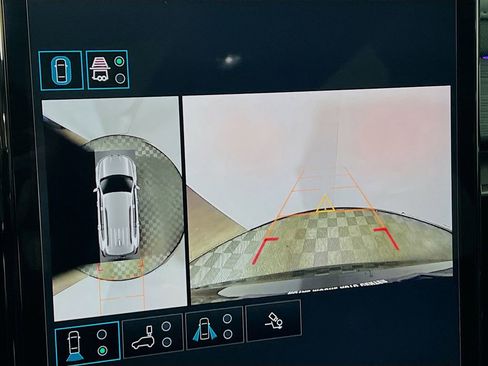 New 2026 GMC Acadia AT4 w/ Luxury Package AWD/4WD image 11