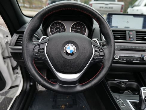 Used 2017 BMW 230i xDrive Convertible image 19