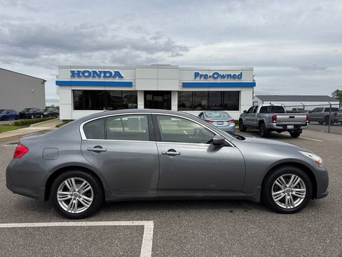 Used 2010 INFINITI G37 x Sedan w/ Premium Pkg AWD/4WD image 1