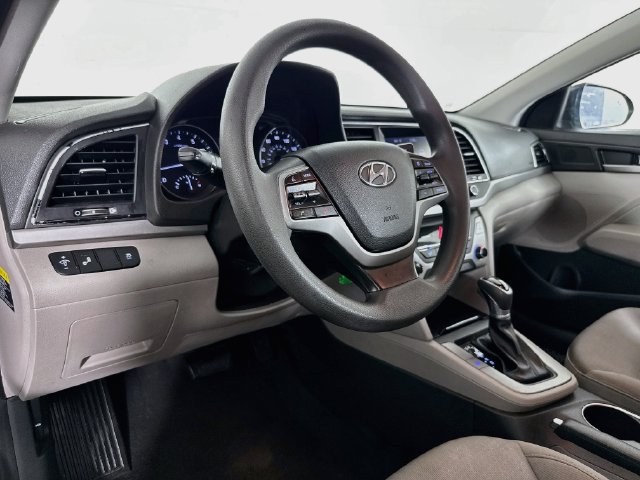 Used 2018 Hyundai Elantra SEL FWD image 19