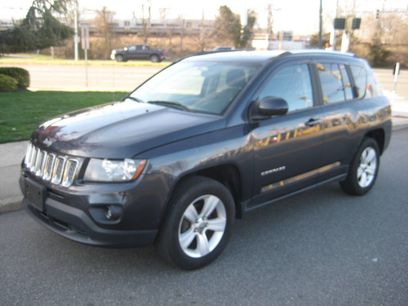 Used 2014 Jeep Compass Latitude w/ Sun/Sound Group