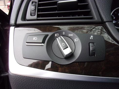 Used 2016 BMW 535i xDrive Sedan image 16