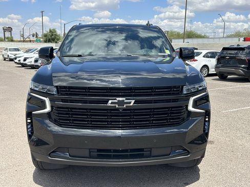 Used 2024 Chevrolet Suburban RST w/ Luxury Package AWD/4WD image 7