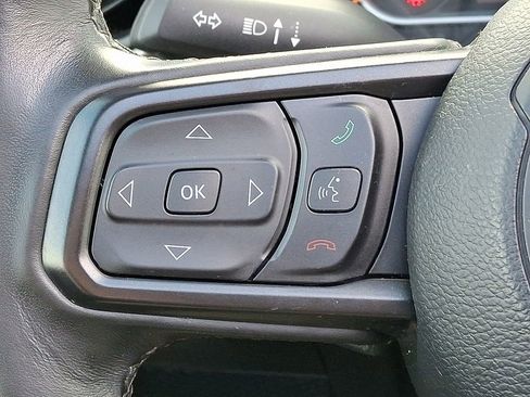 Used 2022 Jeep Wrangler Unlimited Sport w/ Sun And Sound Package image 24