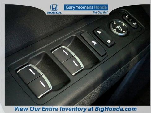 Used 2024 Honda CR-V EX-L image 27