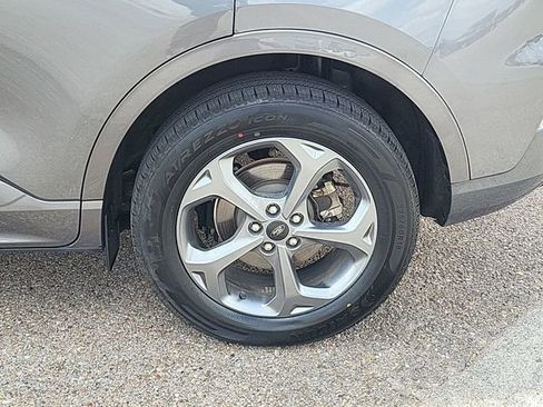 Used 2024 Ford Escape ST-Line image 18