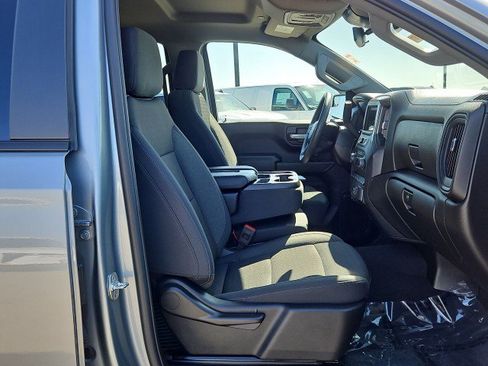 Used 2025 Chevrolet Silverado 1500 Custom RWD image 27