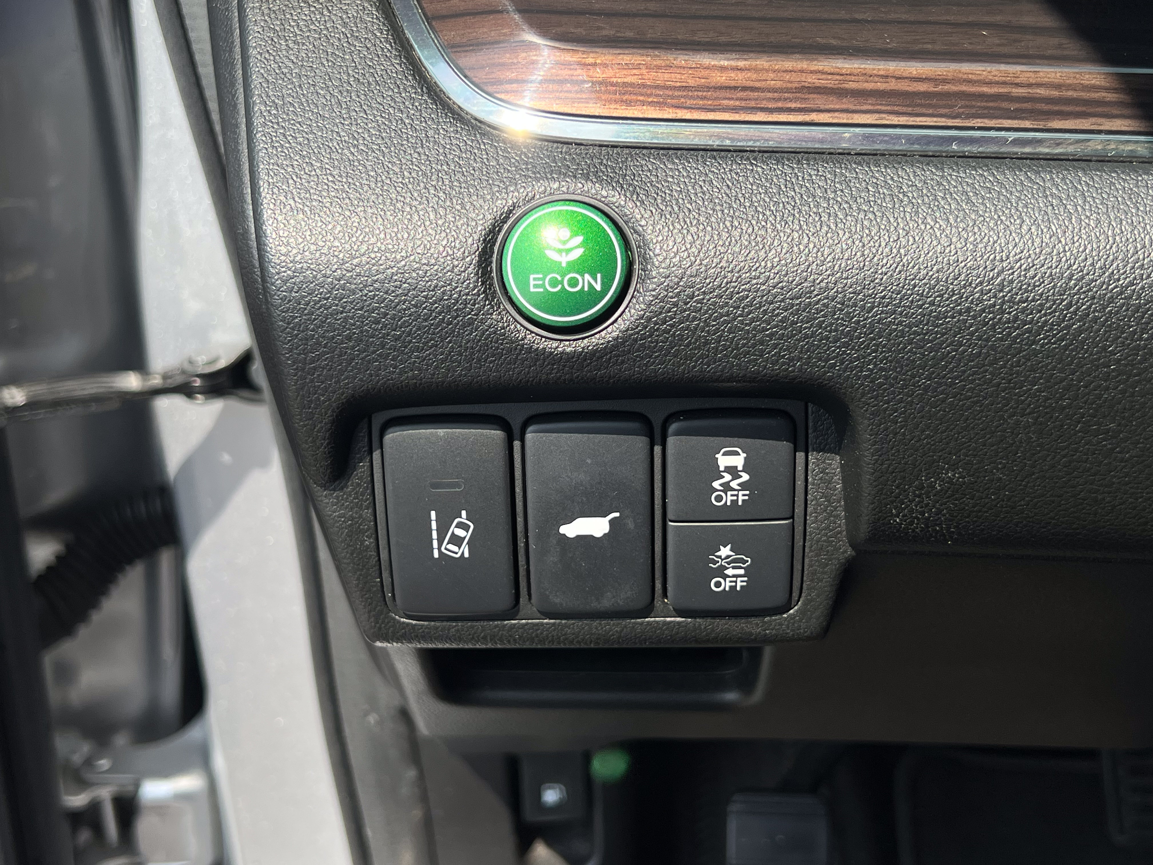 Used 2015 Honda CR-V Touring image 18