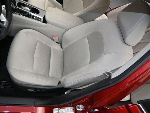 Used 2022 Nissan Altima 2.5 SV w/ SV Premium Package image 12