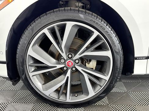 Used 2020 Jaguar I-PACE HSE image 37