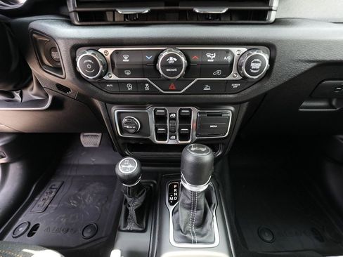 New 2026 Jeep Wrangler Unlimited Sport AWD/4WD image 16