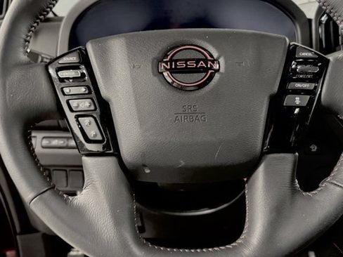Used 2025 Nissan Frontier PRO-4X w/ Black Accent Package AWD/4WD image 7
