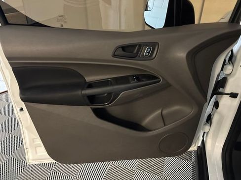 Used 2020 Ford Transit Connect XL FWD image 11