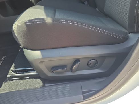Certified 2023 Nissan Rogue SV FWD image 20