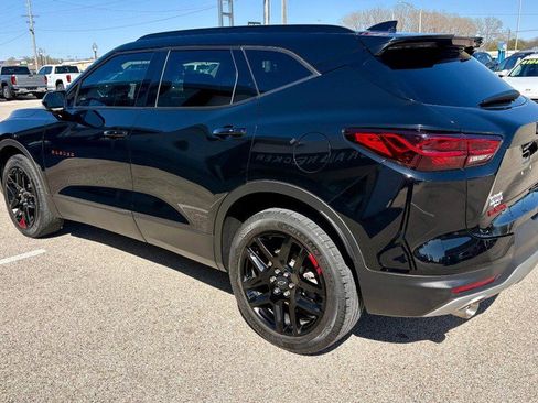 Used 2023 Chevrolet Blazer LT w/ Convenience Package FWD image 6