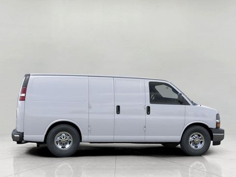 New 2026 Chevrolet Express 2500 w/ Driver Convenience Package RWD image 13