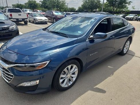 Used 2025 Chevrolet Malibu LT FWD image 6