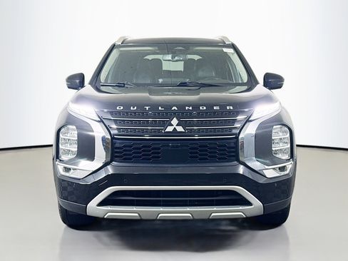 Used 2022 Mitsubishi Outlander SEL Black Edition FWD image 2