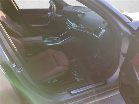 Certified 2023 BMW 330i Sedan w/ M Sport Package image 22