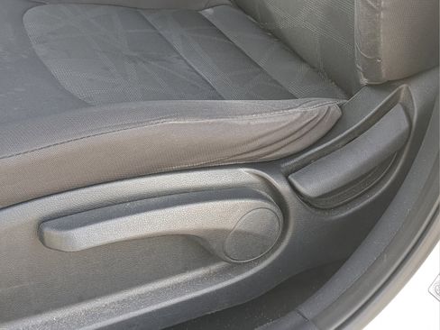 Used 2013 Kia Rio LX FWD image 20