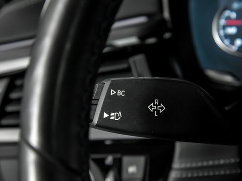 Used 2018 BMW M5 w/ Executive Package image 29