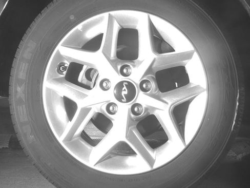 Used 2025 Kia Soul LX w/ LX Technology Package FWD image 12