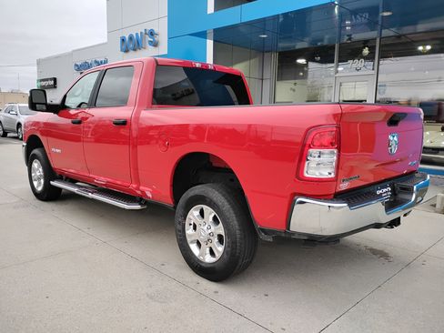 Used 2024 RAM 2500 Big Horn w/ Bed Utility Group image 2