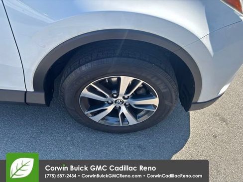 Used 2018 Toyota RAV4 XLE w/ Plus Extra Value Package AWD/4WD image 36