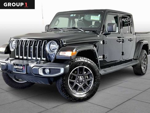 Used 2022 Jeep Gladiator Overland w/ Popular Equipment Package image 1