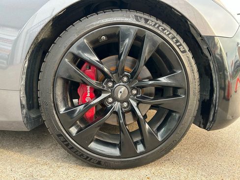 Used 2013 Hyundai Genesis 2.0T image 24