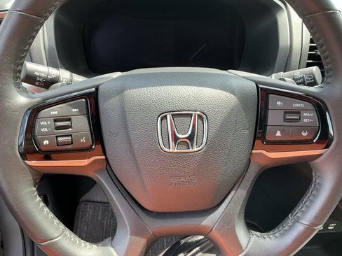 Used 2025 Honda Odyssey EX-L image 23