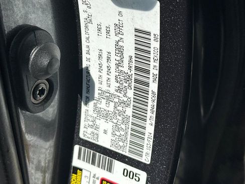 Used 2019 Toyota Tacoma SR w/ SR Convenience Package image 27