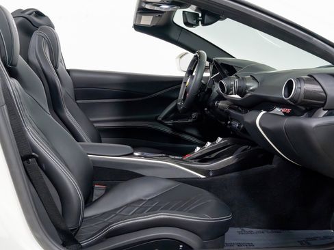 Certified 2021 Ferrari 812 GTS image 37