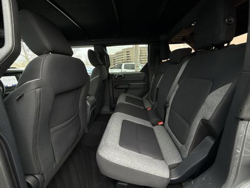 Used 2021 Ford Bronco Big Bend image 23