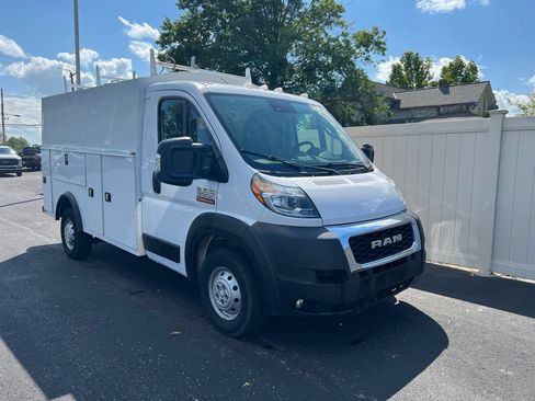 Used 2022 RAM ProMaster 3500 w/ Convenience Group FWD image 2