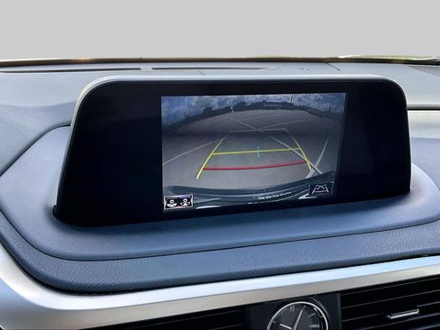 Certified 2022 Lexus RX 350 FWD w/ Premium Package image 27