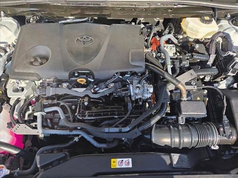 Used 2026 Toyota Camry LE w/ Convenience Package image 21