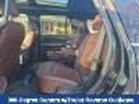 Used 2023 Ford Expedition Limited image 37