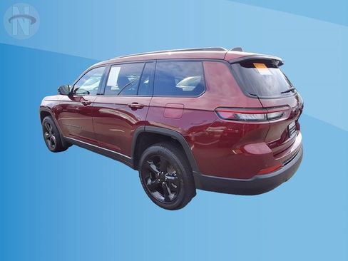 Certified 2025 Jeep Grand Cherokee L Altitude AWD/4WD image 6