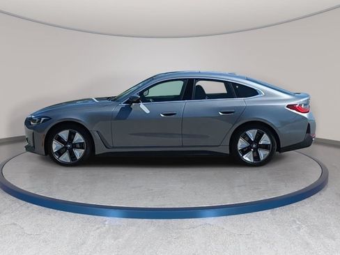 Used 2025 BMW i4 eDrive40 RWD image 8